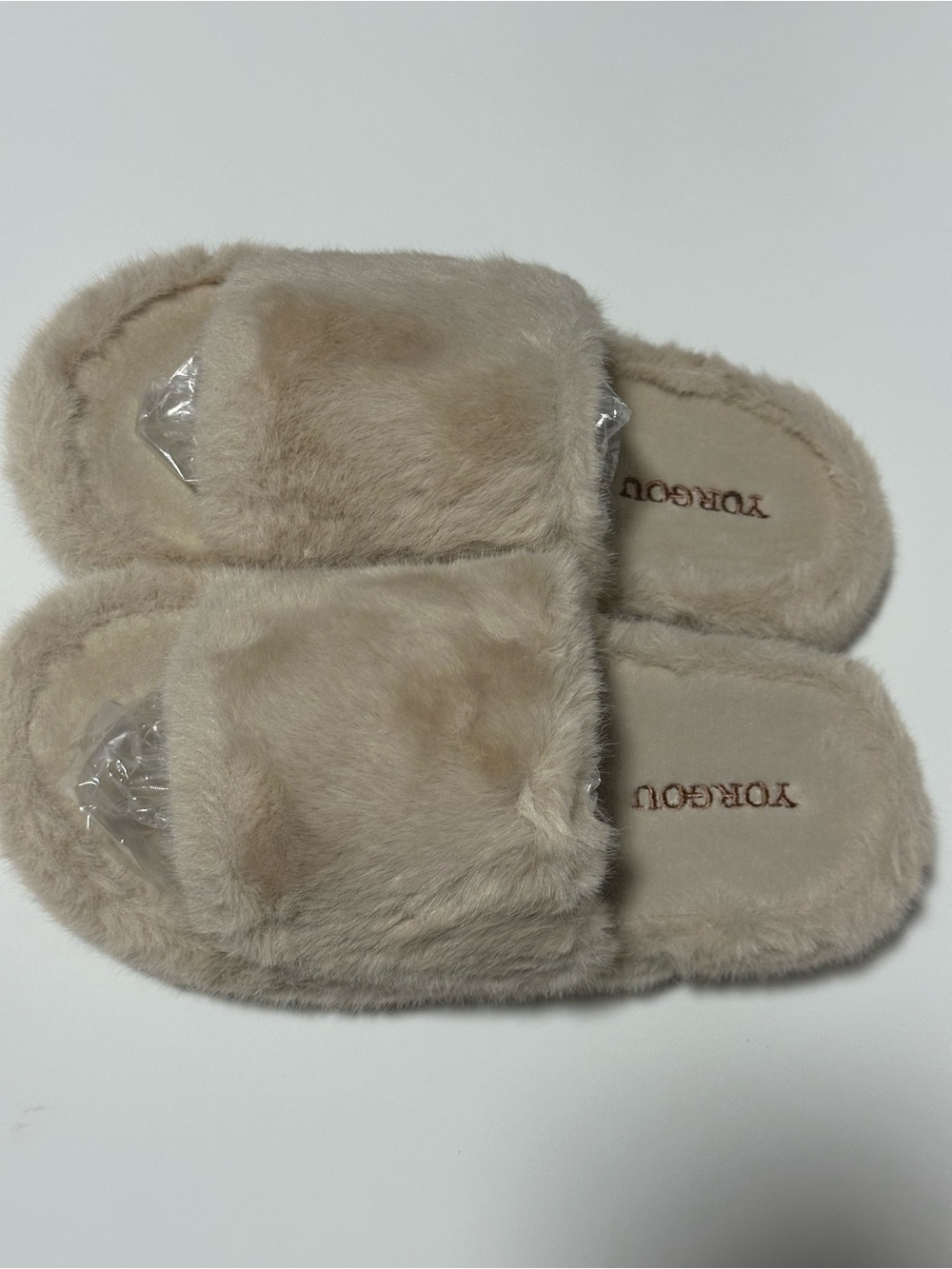 Faux Fur House Slippers - Size 40/41 - Cozy Plush Slides